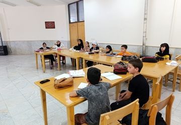 کلاس‌های تابستانه در شهر سفیددشت 