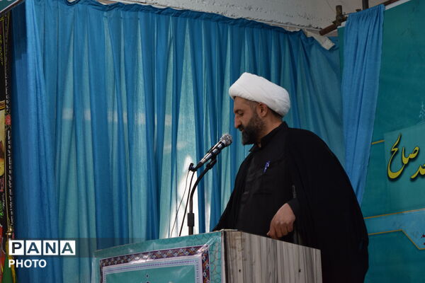 تلاقیِ اندوه و اقتدار در نماز جمعه شهرستان فارسان