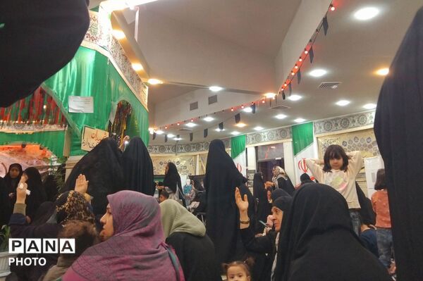 مراسم روز عرفه در جوار شهدای گمنام در پردیس