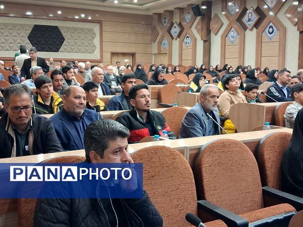 نشست کنشگران فرهنگی ،اجتماعی و سیاسی شهرستان کاشمر کاشمر