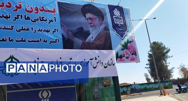 غرفه سازمان دانش آموزی محل همدلی و هم زبانی دانش آموزان