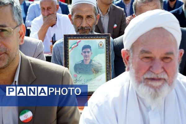 غنچه‌های دانش در نخستین روز مدرسه شکفتند