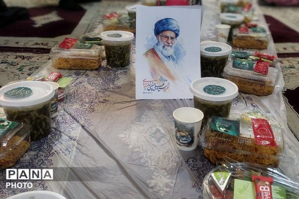 برپایی سفره بزرگ اطعام افطار در مسجد علی اکبر شهرستان قرچک