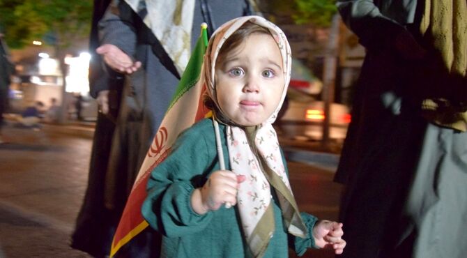 ستاره‌هایی که هرگز غروب نمی‌کنند