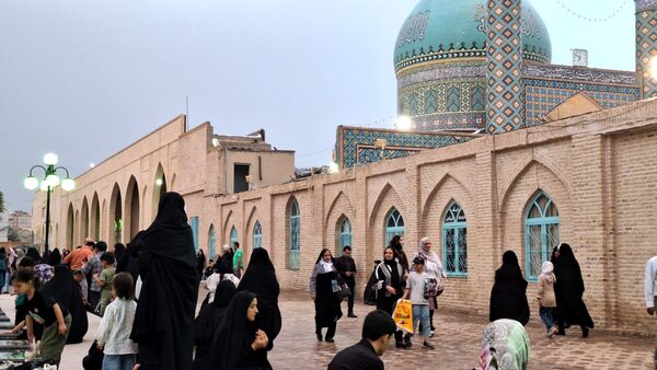 نوای عرفه در جوار امامزاده سید حمزه