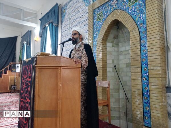 اقامه نماز جمعه عبادی سیاسی در  هفته سوم  ماه مبارک رمضان 
