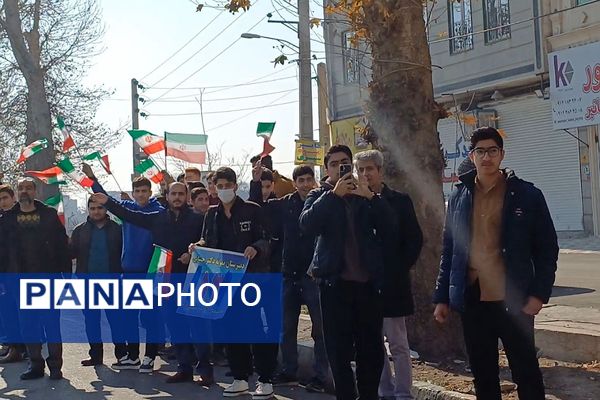 کاروان نمادین ورود حضرت امام خمینی(ره) به میهن اسلامی