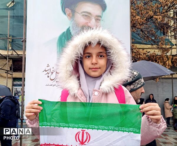 حضور نوجوانان همدان  در روز جهانی قدس