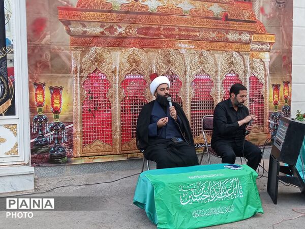 عزاداری عاشقان اهل‌بیت (ع) در کوچه پنج‌تن نیشابور 