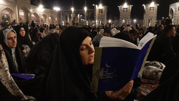 حال‌وهوای مشهد مقدس در لیالی قدر