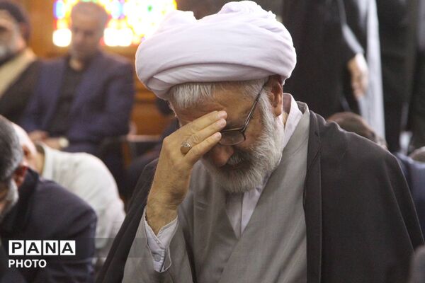 هفتمین روز بزرگداشت امام امت در مسجد روضه محمدیه یزد