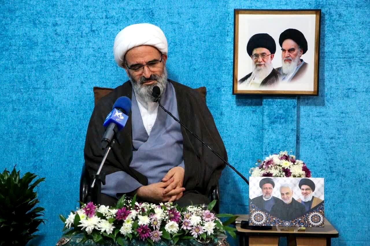 معلمی تنها انتقال معلومات نیست