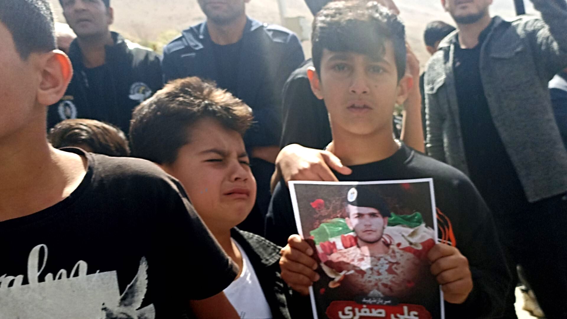 تشییع باشکوه سرباز شهید کاج   