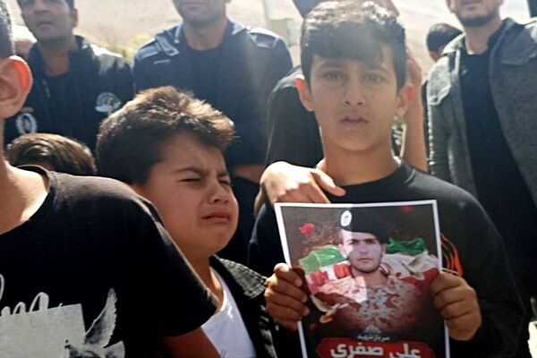 تشییع باشکوه سرباز شهید کاج   