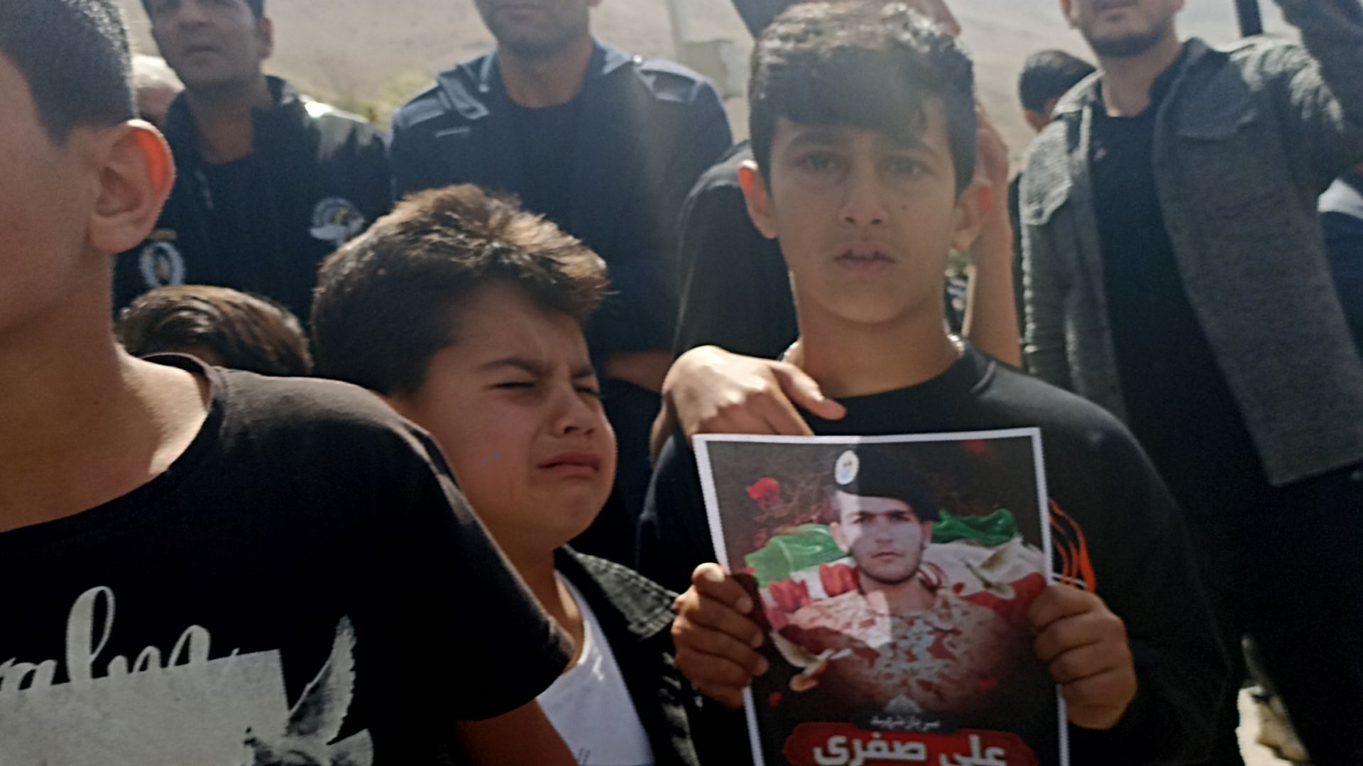 تشییع باشکوه سرباز شهید کاج   