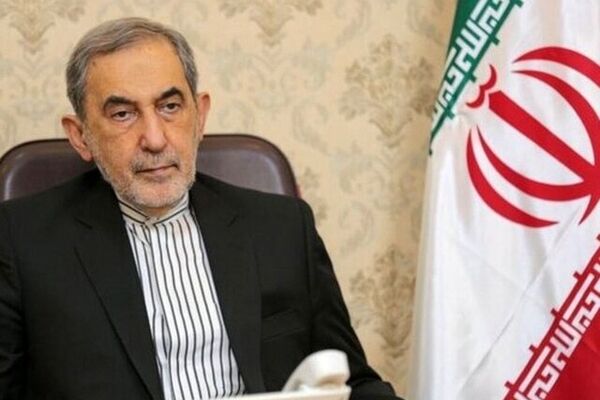 ولایتی: خلیج فارس جای قمار نیست