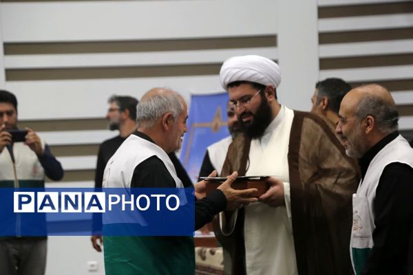 برگزاری آیین شکرانه خدمت کانون‌های خدمت رضوی استان زنجان