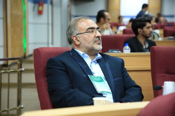 نشست صمیمی مدیران رسانه با استاندار قم