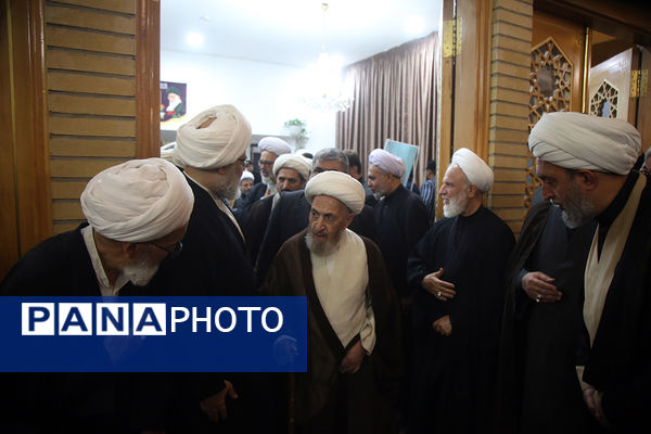 مراسم بزرگداشت شهدای خدمت در حرم حضرت معصومه(س)