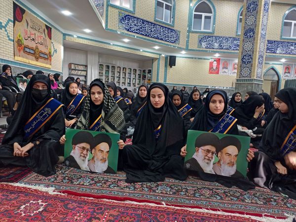 همایش صلابت خواهران بسیجی در خواجه