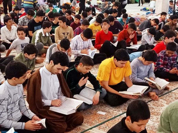 حال و هوای روز اول اعتکاف شهرستان کاشمر