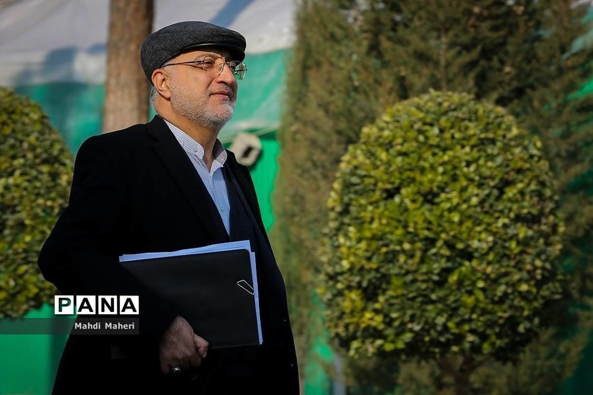 شهرداری آماده ساخت ۴۰۰ مجتمع آموزشی در تهران است/ آموزش‌وپرورش نباید دغدغه ساختمان داشته باشد