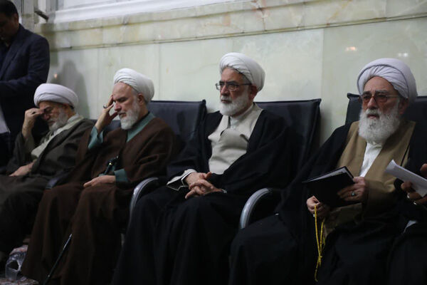 مجلس بزرگداشت چهلمین روز شهادت حجج‌الاسلام والمسلمین رازینی و مقیسه