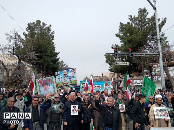 حضور پرشور مردم انقلابی شهرستان نیشابور در نماز جمعه روز جهانی قدس 