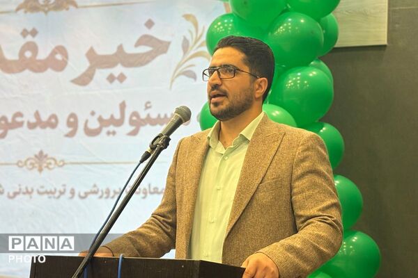 تقدیر از برگزیدگان مسابقات قرآن، عترت، نماز و فرهنگی‌هنری ملارد 