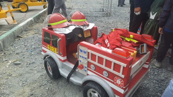 رژه ناوگان خودرویی آتش‌نشانی مشهد 