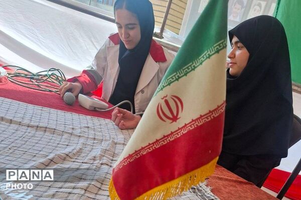 مسابقات ورزشی «جام مهر ایران» در دبیرستان نمونه امیرالمومنین با محوریت نشاط و سلامت دانش‌ آموزان