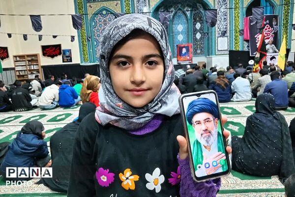 مهر و مقاومت کودکان و نوجوانان دیشموک به یاد شهدای میناب