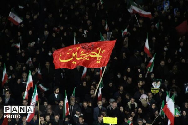اجتماع عظیم هیات‌های یزدی در سوگ شهادت رهبر انقلاب