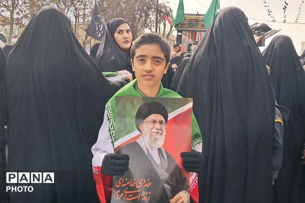 تشییع پیکر مطهر شهدای وطن در گلزار شهدای شهرستان ملارد