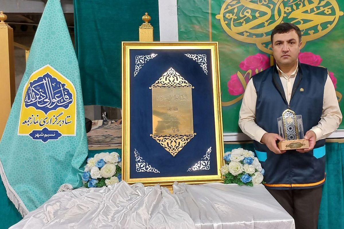 نماز جمعه باید قلب تپنده فرهنگی شهرها باشد