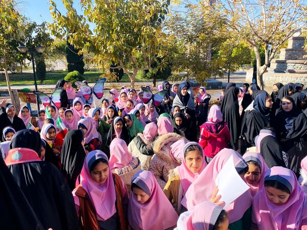 مراسم استقبال از شهید گمنام در شهرستان مه‌ولات