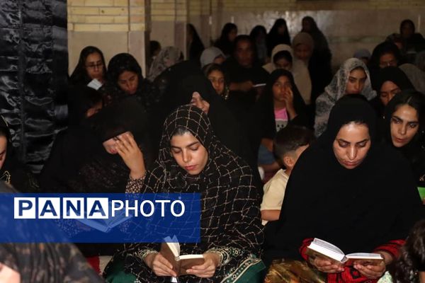 احیاء شب‌های قدر در قلعه‌گنج 