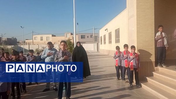 گرامیداشت هفته بسیج دانش‌آموزی در دبستان واحدی شهرستان زارچ
