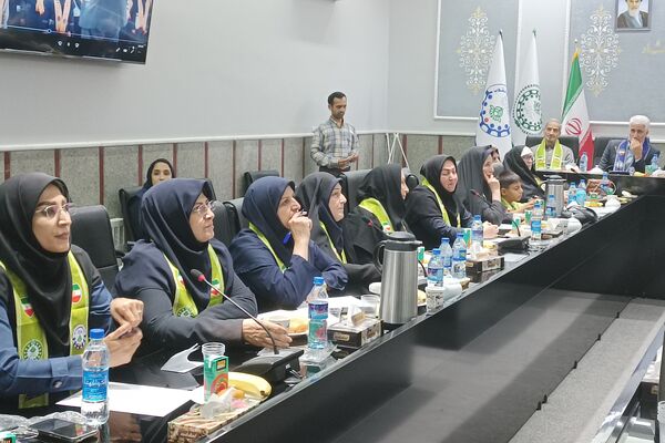 نشست هم‌اندیشی پیشکسوتان سازمان دانش‌آموزی استان کرمانشاه