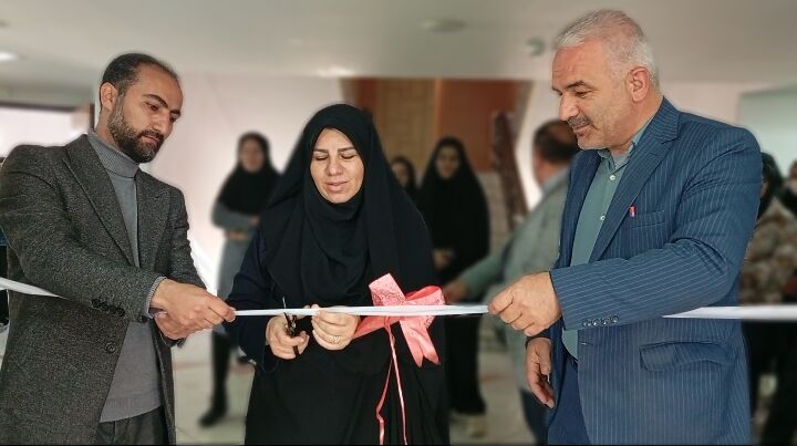 آیین افتتاحیه نمایشگاه «اقتصاد مقاومتی و صنایع دستی هنرجویان شهرستان بن»