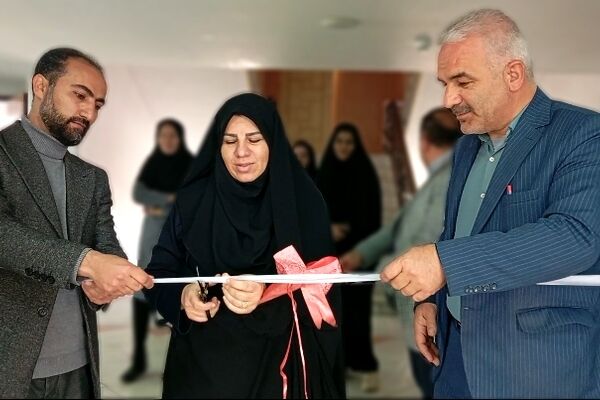 آیین افتتاحیه نمایشگاه «اقتصاد مقاومتی و صنایع دستی هنرجویان شهرستان بن»