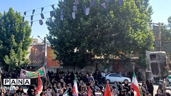 روزی که تاریخ اشک می‌ریزد؛ تشییع شکوهِ بی‌مانند رهبر شهید