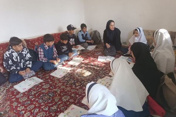 تدریس در روستای شان‌آباد، فراتر از یک شغل، یک رسالت است