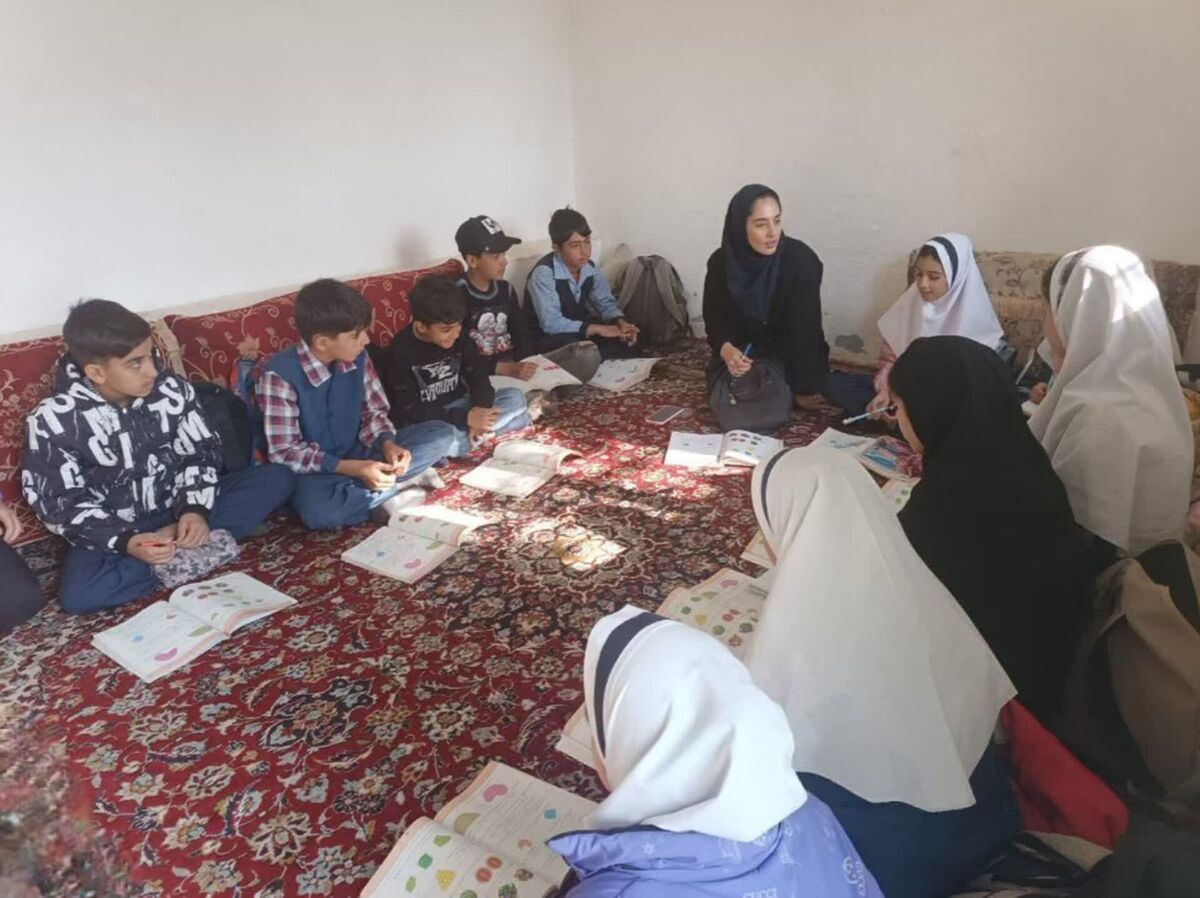 تدریس در روستای شان‌آباد، فراتر از یک شغل، یک رسالت است