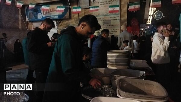 گذری بر چایخانه حضرت فاطمه زهرا در ششمین روز از سال ۱۴۰۵ 