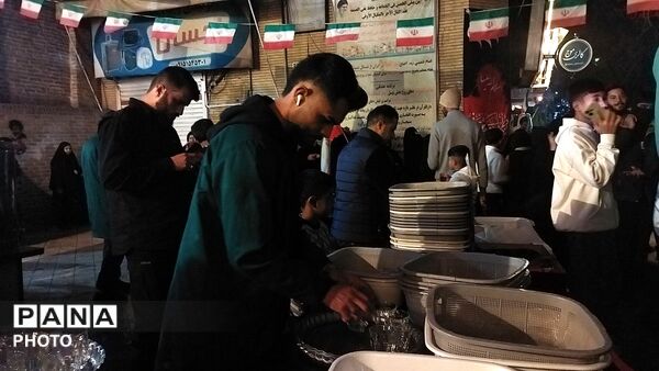گذری بر چایخانه حضرت فاطمه زهرا در ششمین روز از سال ۱۴۰۵ 