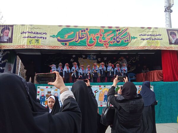 خاطره‌هایی زنده از راهپیمایی ۲۲ بهمن نیشابور