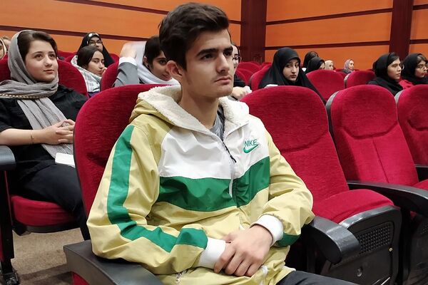 همایش موفقیت در کنکور سراسری در بهارستان‌2