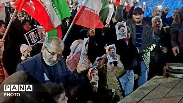 لنگرود؛ ۳۰ شب در کنار مدافعان وطن