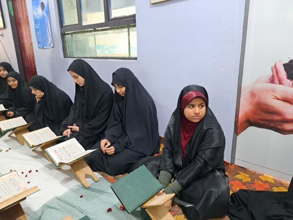 محفل انس با قرآن در کانون فرهنگی‌تربیتی رضوان محمودآباد
